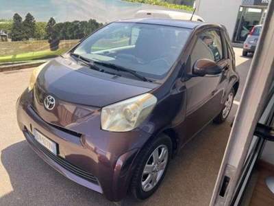 Toyota iQ iQ 1.0 Multidrive usata Lucca