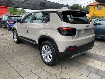 Jeep Avenger 1.2 Turbo Altitude Grigio usata Castelletto Sopra Ticino