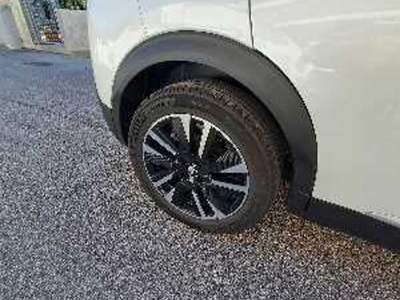 Peugeot 2008 allestimento gt line full optional Bianco usata Lagosanto