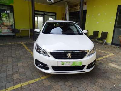 Peugeot 308 PureTech Turbo 130 S&S Allure Bianco usata Solbiate Arno