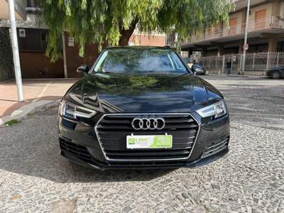 Audi A4 Avant 35 TDI S tronic Business Nero usata Cerignola