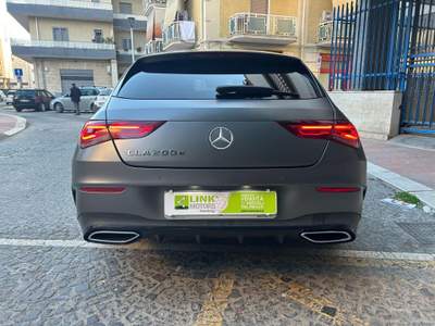 Mercedes-Benz CLA d Automatic Shooting Brake Premium Grigio usata Cerignola