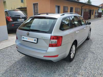 Skoda Octavia 1.6 TDI CR 110 CV Wagon Executive Grigio usata Jerago con Orago