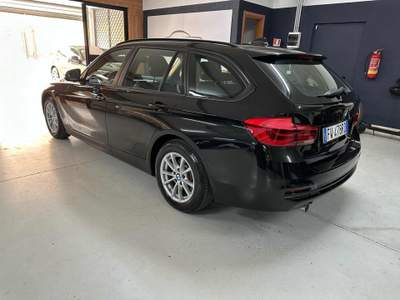 BMW Serie 3 318d d Touring Business Advantage aut. Nero usata Roma
