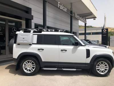 Land Rover Defender 110 2.0 SD4 240CV AWD Auto S Bianco usata Potenza