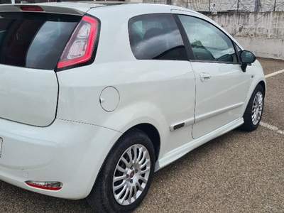 Fiat Punto 1.3 MJT II S&S 95 CV 3 porte Lounge Bianco usata Viterbo