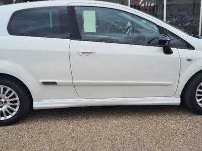 Fiat Punto 1.3 MJT II S&S 95 CV 3 porte Lounge Bianco usata Viterbo