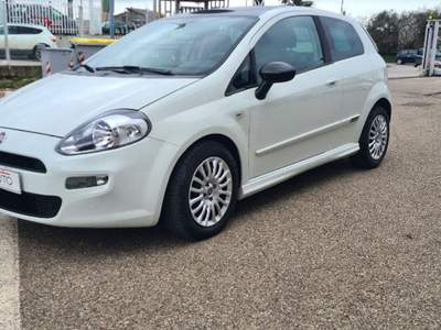 Fiat Punto 1.3 MJT II S&S 95 CV 3 porte Lounge Bianco usata Viterbo