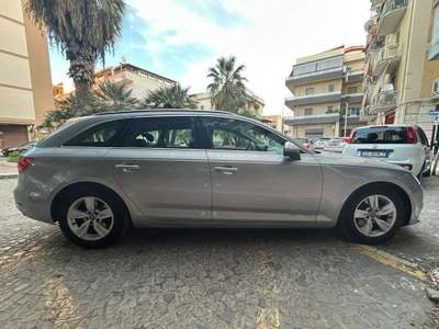 Audi A4 Avant 2.0 TDI 150 CV ultra S tronic Sport Grigio usata Cerignola