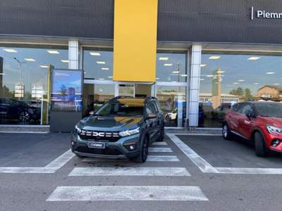 Dacia Jogger 1.6 Hybrid 140 7 posti Extreme Verde usata San Martino Siccomario