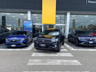 Ford Kuga 2.0 TDCI 150 CV S&S 4WD Powershift ST-Line Nero usata San Martino Siccomario