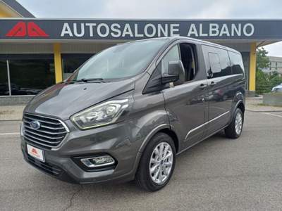 Ford Tourneo Custom 320 2.0 EcoBlue 185CV PC Titanium   8 POSTI Grigio usata ALBANO SANT'ALESSANDRO