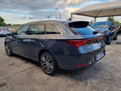 Seat Leon Sportstourer 1.5 eTSI 150 CV DSG Xcellence Grigio usata Mesagne