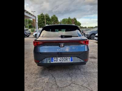 Seat Leon Sportstourer 1.5 eTSI 150 CV DSG Xcellence Grigio usata Mesagne