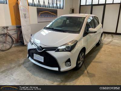 Toyota Yaris Active 1.5 VVT-i HEV Bianco usata Arona