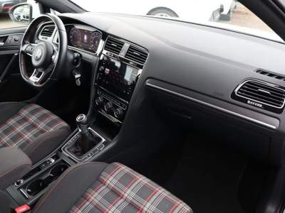 Volkswagen Golf 2.0 245 CV TSI 5p. Bianco usata Castelnuovo Rangone