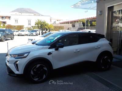 Renault Captur 1.2 NEW-ECO-G 120 CV Evolution usata TORRE DEL GRECO