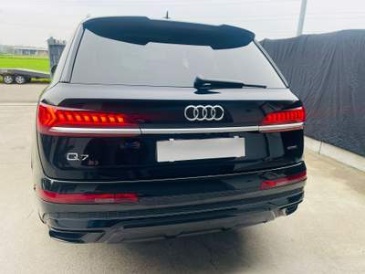 Audi Q7 pronta consegna Nero usata Lozza