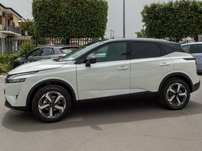 Nissan Qashqai MHEV 140 CV N-Connecta ( Aziendale ) Bianco usata Fondi