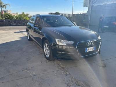 Audi A4 35 TDI S tronic Nero usata Lecce