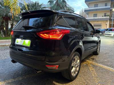 Ford Kuga 2.0 TDCI 163 CV 4WD Powershift Titanium Nero usata Cerignola
