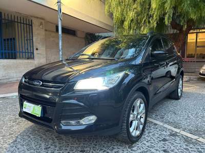 Ford Kuga 2.0 TDCI 163 CV 4WD Powershift Titanium Nero usata Cerignola