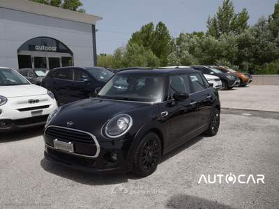 MINI Clubman Mini Cooper Hype 5 porte AUTO Nero usata Carsoli
