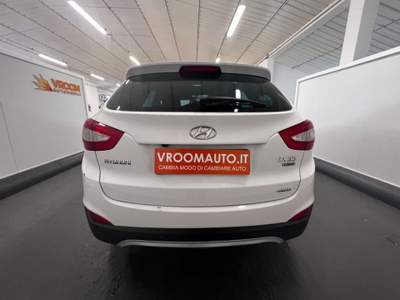 Hyundai ix35  HYUNDAI ix35 2.0 CRDi 4WD Comfort A/T Bianco usata Ittiri