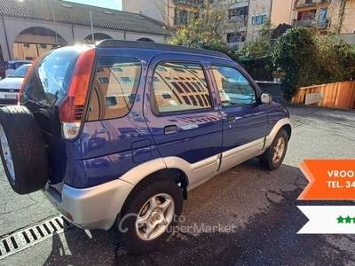 Daihatsu Terios 1.3i 16V cat 4WD SX Bianco usata La Spezia