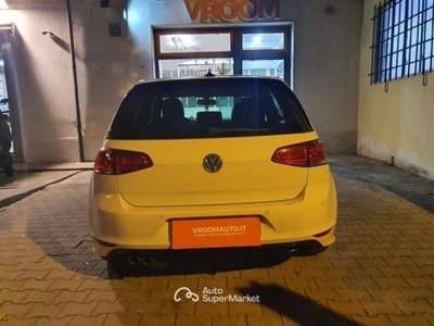 Volkswagen Golf 2.0 TDI 5p. Highline BlueMotion Technology Bianco usata Cecina