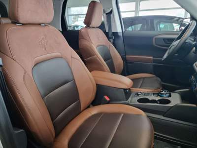 Ford Bronco 2.0 EcoBoost Sport 4x4 Bianco usata Castelnuovo Rangone