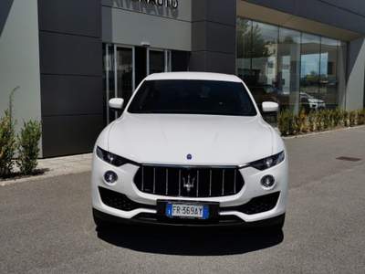 Maserati Levante V6 Diesel AWD Granlusso Bianco usata Scarperia e San Piero