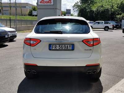 Maserati Levante V6 Diesel AWD Granlusso Bianco usata Scarperia e San Piero