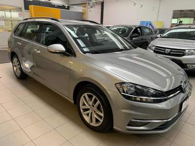Volkswagen Golf 2.0 TDI DSG Executive BlueMotion Tech. Grigio usata Tolmezzo