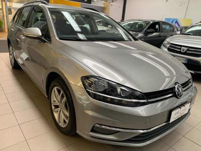 Volkswagen Golf 2.0 TDI DSG Executive BlueMotion Tech. Grigio usata Tolmezzo