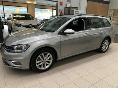 Volkswagen Golf 2.0 TDI DSG Executive BlueMotion Tech. Grigio usata Tolmezzo
