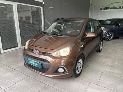 Hyundai i10 1.0 MPI 65CV * NEOPATENTATI * UNIPROPRIETARIO * Bronzo usata POTENZA