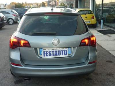 Opel Astra 1.4 Turbo 140CV Sports Tourer Cosmo Blu/Azzurro usata ALBANO SANT'ALESSANDRO