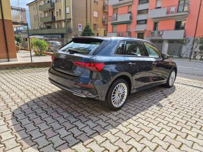 Audi A3 DSG /17'' /MATRIX /CARPLAY /CAMERA Grigio usata Dolo
