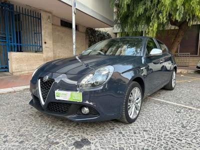 Alfa Romeo Giulietta 2.0 JTDm-2 150 CV Distinctive Blu/Azzurro usata Cerignola