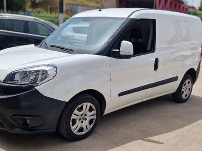Fiat Doblò Doblò 1.3 MJT PC-TN Cargo Lamierato SX 3 Posti Bianco usata Polistena