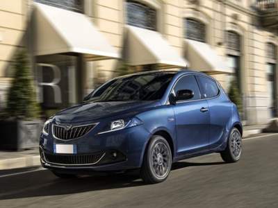 Lancia Ypsilon 1.0 FireFly 5 porte S&S Hybrid Silver Bianco usata Castelnuovo Rangone