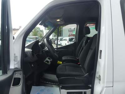 Mercedes-Benz Sprinter 214 CDI Tourer Bianco usata Castelnuovo Rangone