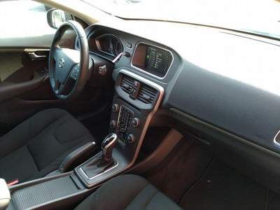 Volvo V40  D2 Geartronic Nero usata Castegnato