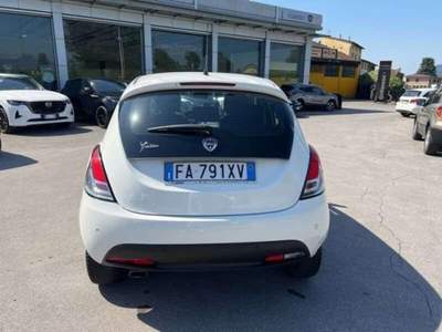 Lancia Ypsilon Ypsilon 1.2 69 CV 5 porte GPL Ecochic Gold usata Lucca