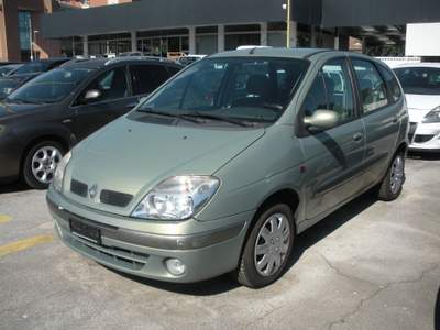 Renault Scénic ottimo stato Grigio usata Frosinone