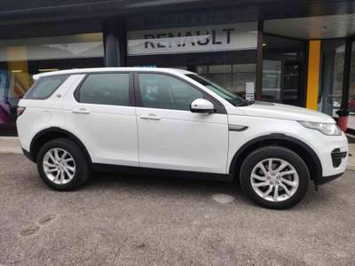 Land Rover Discovery Sport 2.0 TD4 4wd SE AUTO Bianco usata Tolmezzo