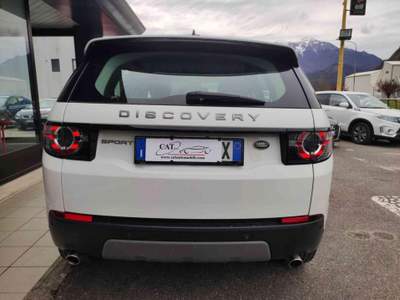 Land Rover Discovery Sport 2.0 TD4 4wd SE AUTO Bianco usata Tolmezzo