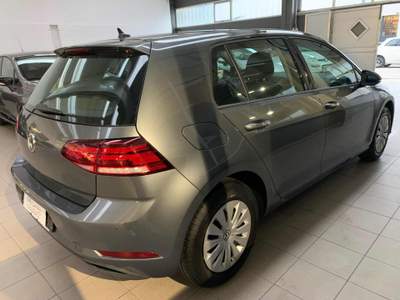 Volkswagen Golf 1.6 TDI 115 CV 5p. Trendline BlueMotion Technology Grigio usata Tolmezzo
