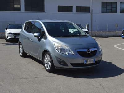 Opel Meriva 1.3 CDTI 95CV ecoFLEX Cosmo Grigio usata Fondi